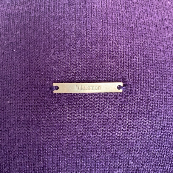Purple Lululemon Wrap - Picture 7 of 7